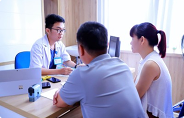 Đề xuất luật hóa quy định khám sức khỏe trước khi kết hôn